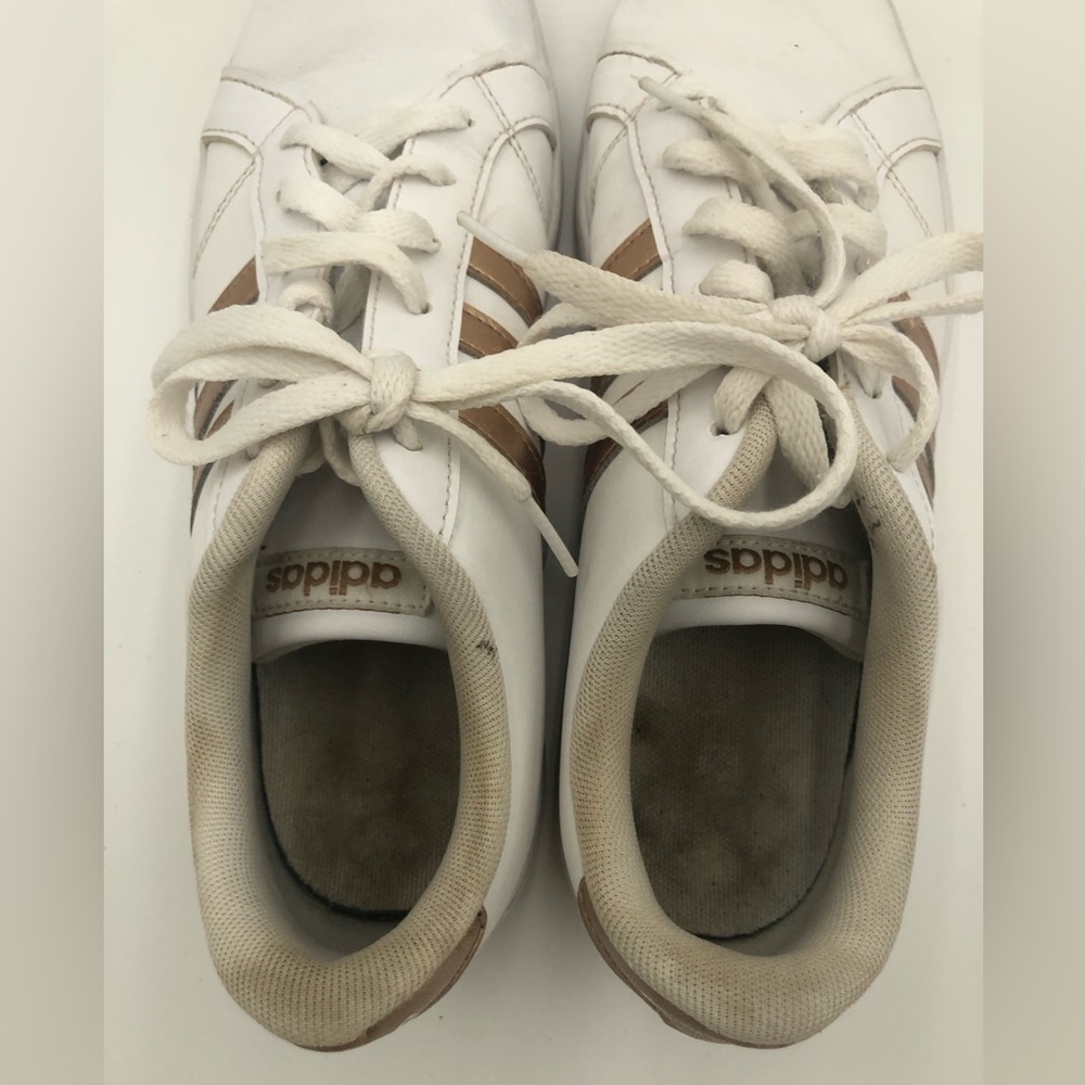 ADIDAS Gold trim sneakers - Picture 7 of 8